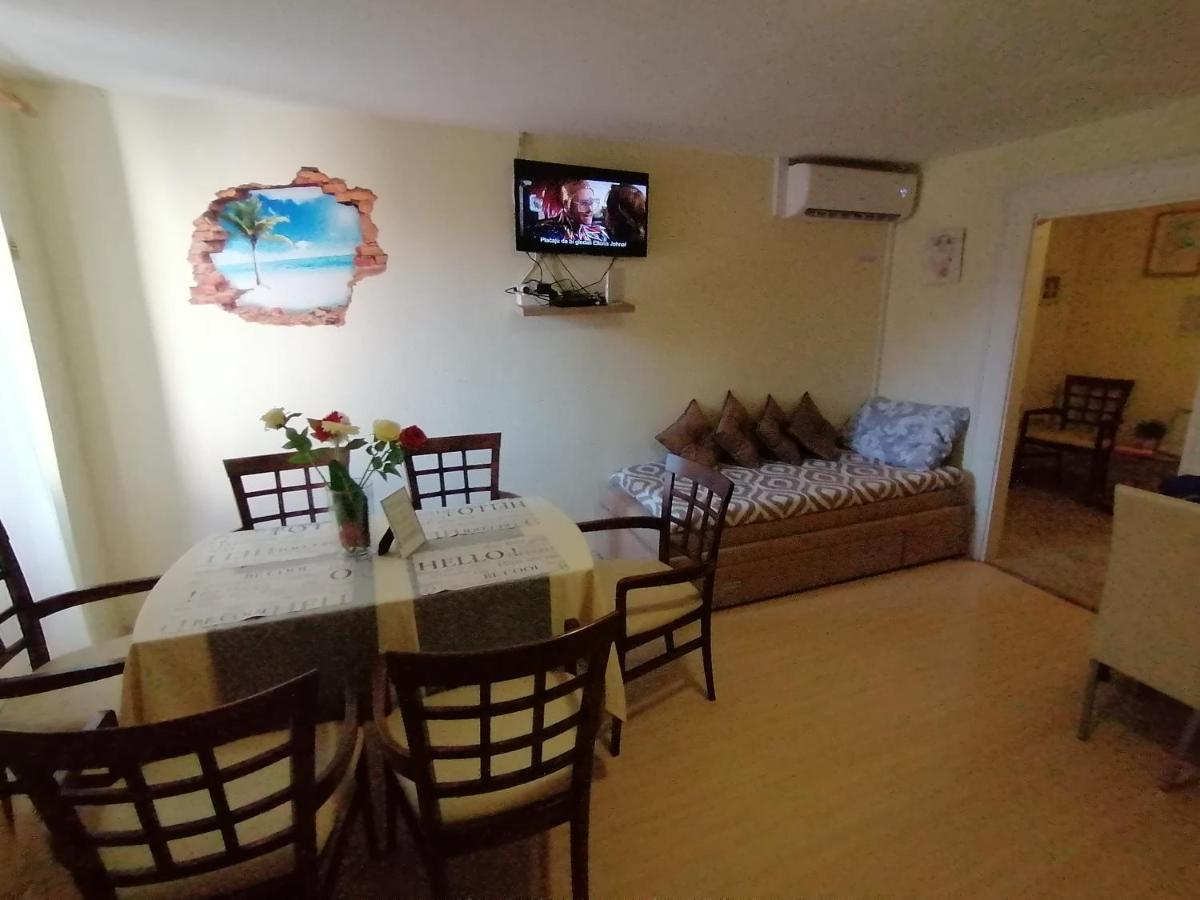 Sara Cosmo Split Apartment Ngoại thất bức ảnh