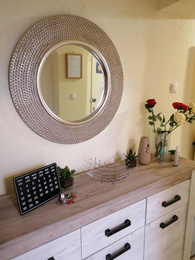 Sara Cosmo Split Apartment Ngoại thất bức ảnh