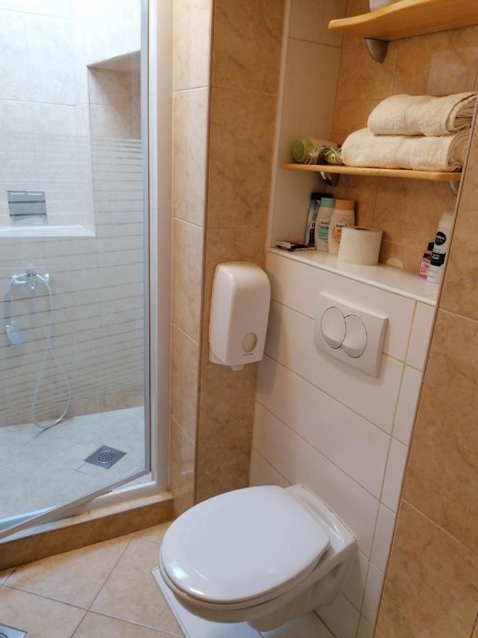 Sara Cosmo Split Apartment Ngoại thất bức ảnh
