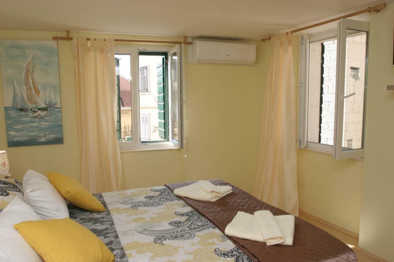 Sara Cosmo Split Apartment Ngoại thất bức ảnh